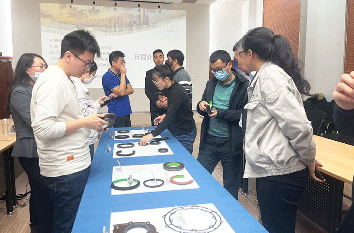 88858cc永利携手一汽解放举办技术交流日，引领商用车技术发展